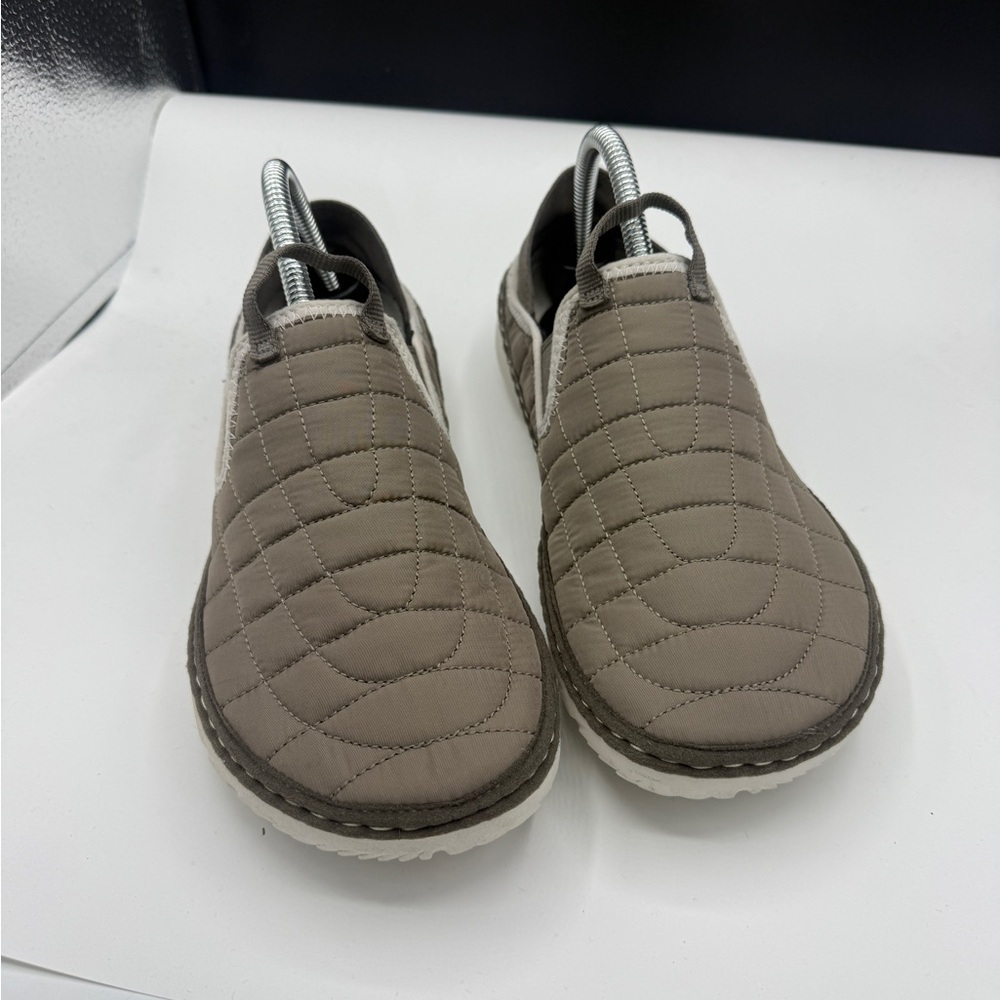 Merrell Men’s Beige Hut Moccasin Slip On Loafer Shoes